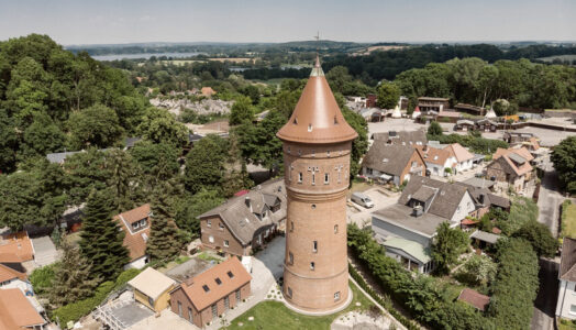 Ein Wasserturm Als Hotel Mit Elektrischer Fußbodenheizung Von Lofec